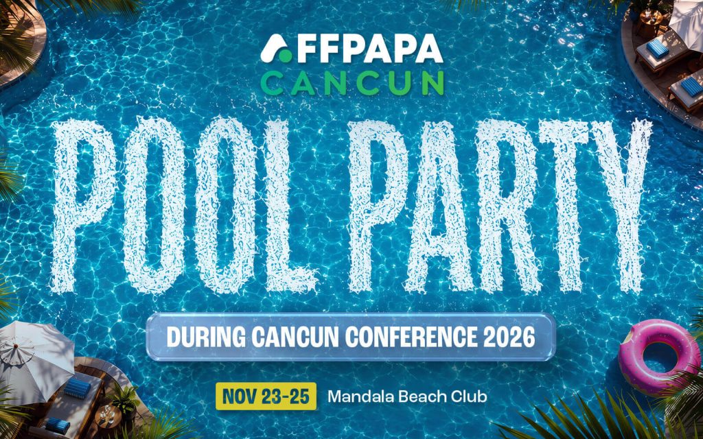 Pool party AffPapaConference Cancun