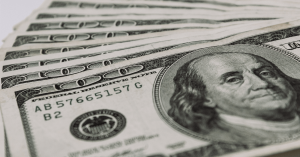 American 100 dollar bill